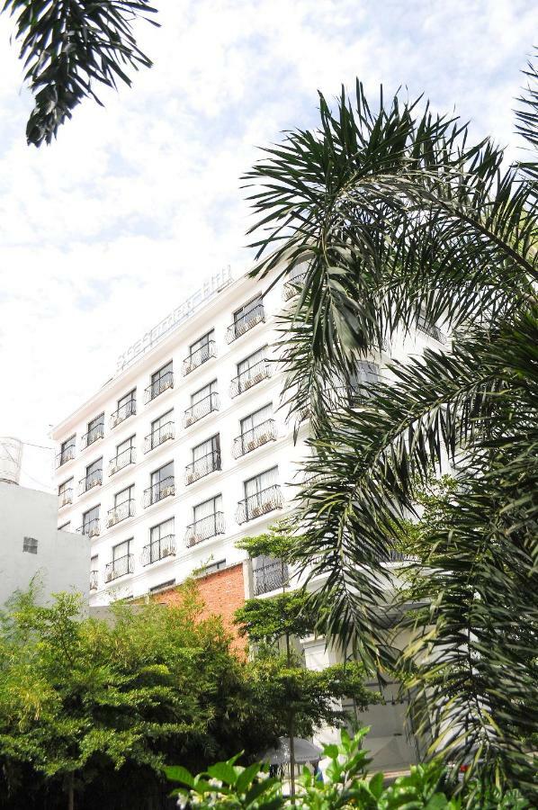 הו צ'י מין סיטי Saigon Garden Hill Resort & Apartment מראה חיצוני תמונה