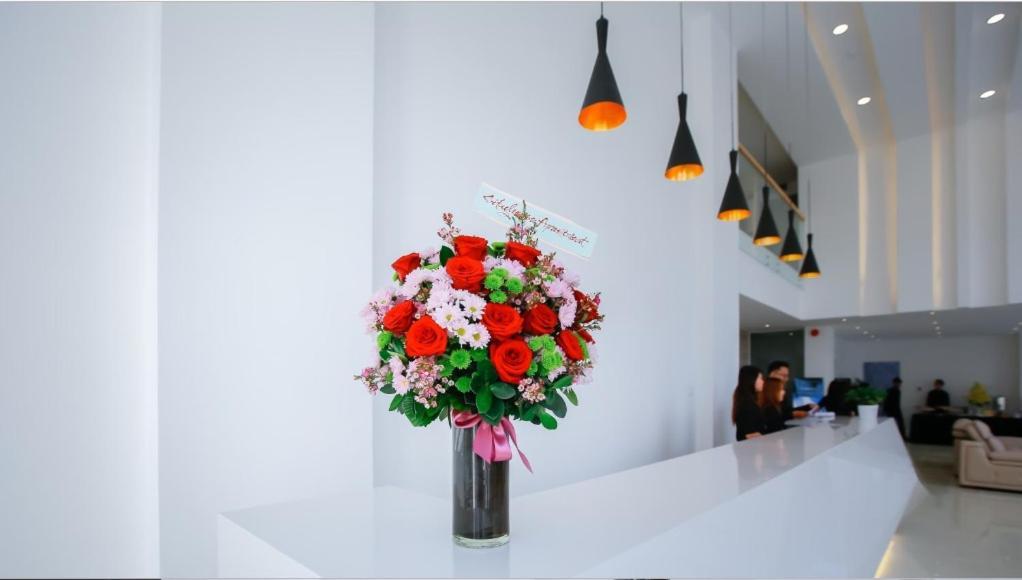 הו צ'י מין סיטי Saigon Garden Hill Resort & Apartment מראה חיצוני תמונה